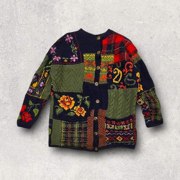 ★ Laura Ashley Patchwork Knitted Cardigan w/ Multicolor Floral & Plaid Design ★ - Picture 8 of 8